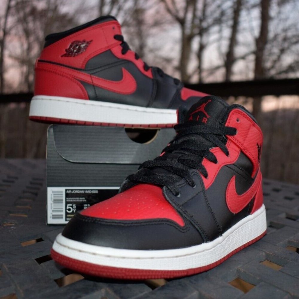 Jordan Kids Red and Black Air Jordan 1 Mid Sneakers